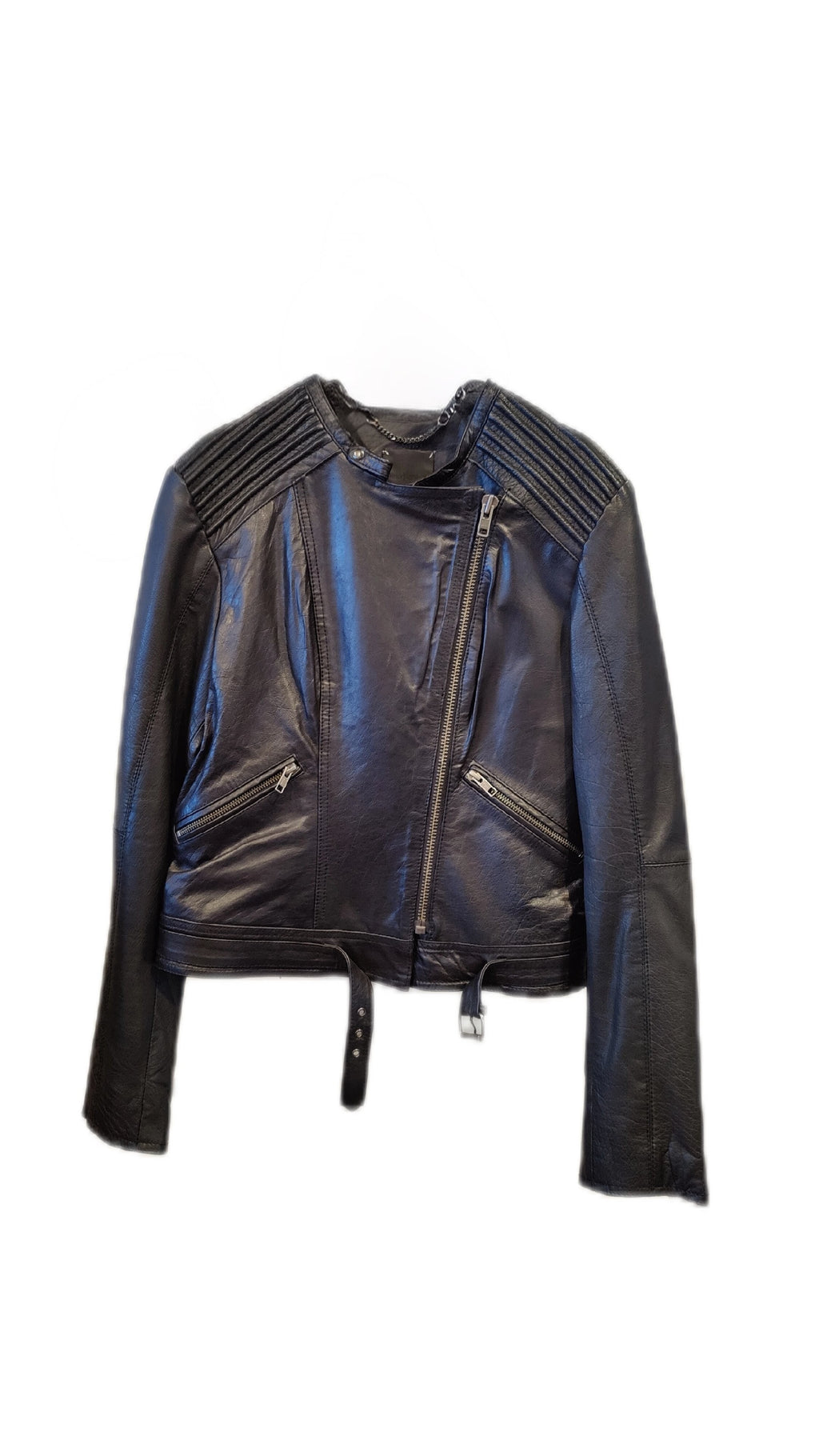 Sort biker skindjakke – quiltede detaljer