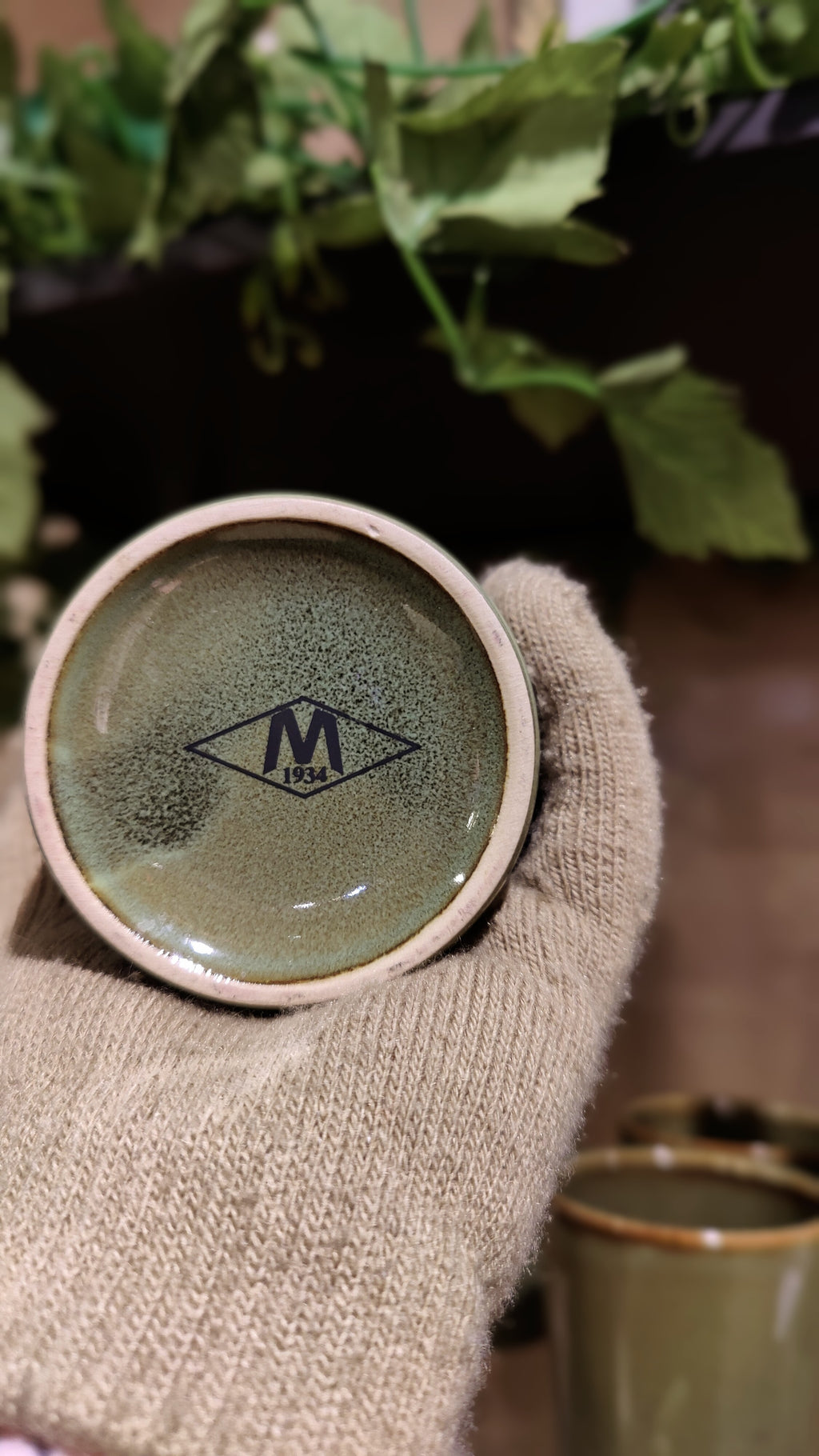 Krus i stentøj – Håndlavet italiensk design fra Arezzo, Toscana (330 ml)