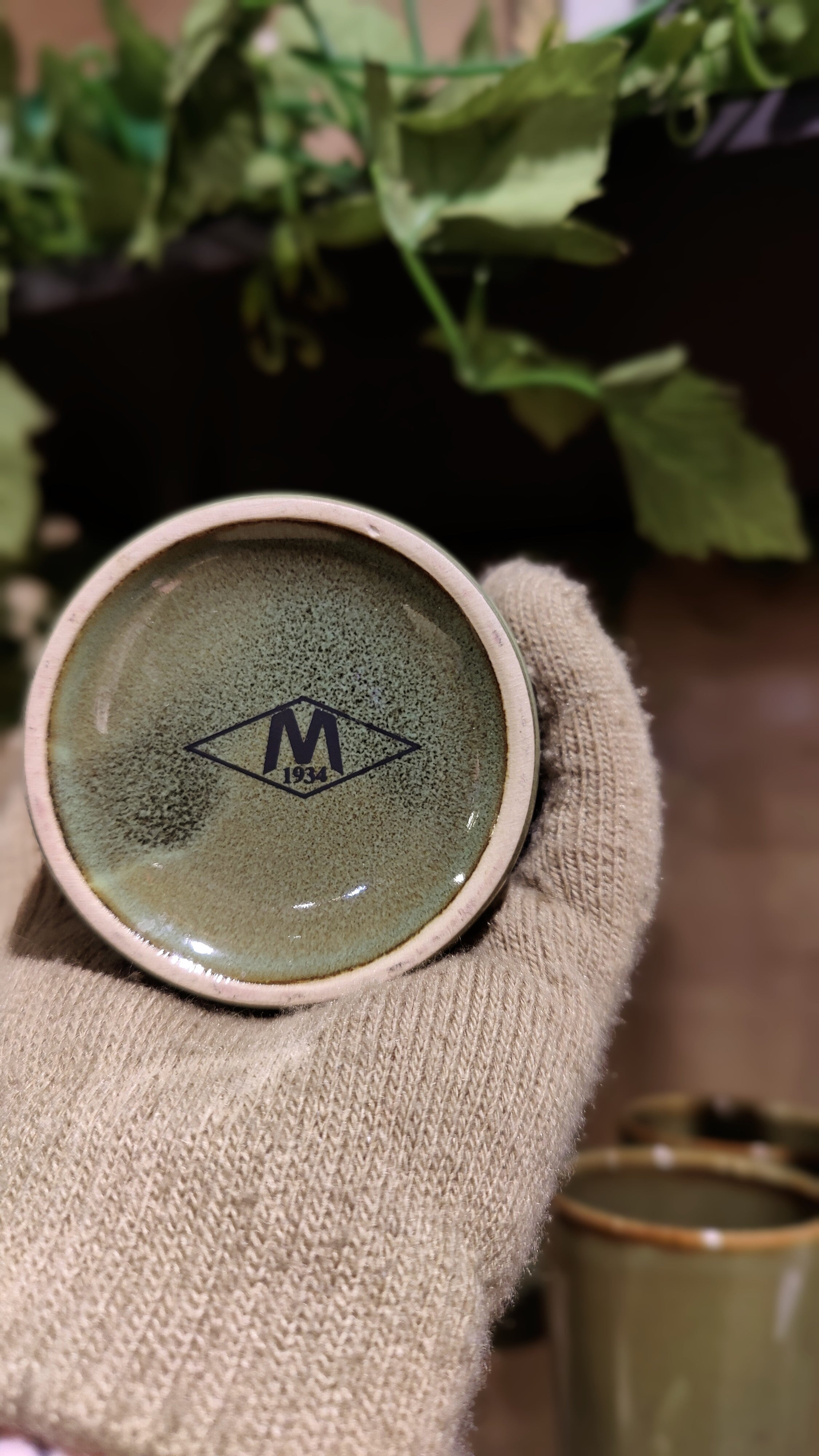 Krus i stentøj – Håndlavet italiensk design fra Arezzo, Toscana (330 ml)