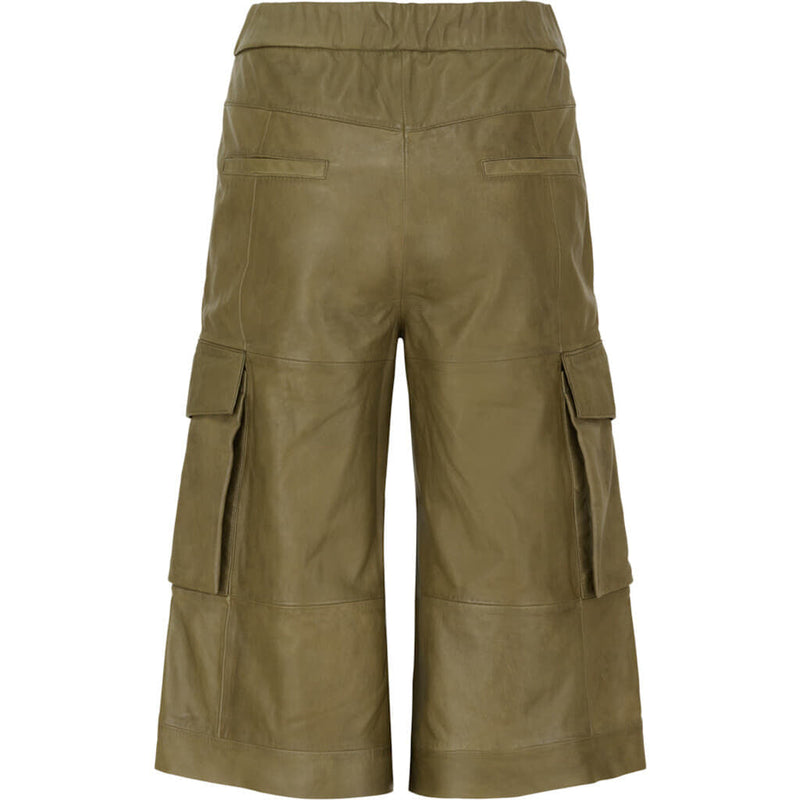 ONSTAGE COLLECTION Shorts Shorts Juniper Green